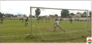 Feira de Santana vibra com a volta do futebol amador em 2025Competição promovida pela Liga Feirense de Desportos retorna no próximo domingo (05) com a presença de clubes tradicionais como o Astro, que revelou Anderson Talisca para o futebol profissional 