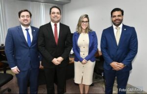 OAB apresenta demandas do interior ao Tribunal de Justiça da Bahia Reunião em Salvador discutiu novas varas, inauguração de fóruns e reforço na magistratura