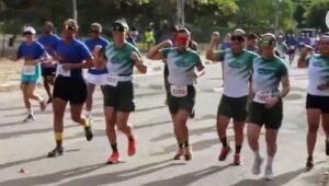 Volta da Uefs 2025 reúne esporte, solidariedade e superaçãoCom 1.500 atletas inscritos por meio de doações, o evento transforma o campus em palco de integração entre saúde, cultura e cidadania