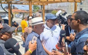 Praça dos Ex-Combatentes é reformada e entregue à população Espaço histórico no bairro São João é totalmente requalificado e volta a receber a comunidade com estrutura renovada e monumento restaurado