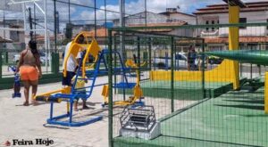 Praça dos Ex-Combatentes é reformada e entregue à população Espaço histórico no bairro São João é totalmente requalificado e volta a receber a comunidade com estrutura renovada e monumento restaurado