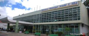 Biblioteca Arnold Ferreira da Silva reabre após seis anos de reformaEquipamento histórico será reinaugurado nesta segunda-feira (29), com estrutura modernizada e foco na preservação da memória