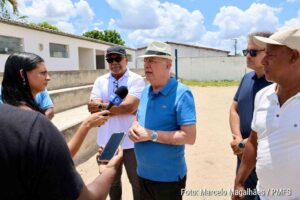  José Ronaldo destaca educação como porta de inclusão e novas oportunidades Prefeito autoriza construção de quadra poliesportiva no distrito da Matinha, atendendo demanda antiga da comunidade escolar em 29 novembro 2025