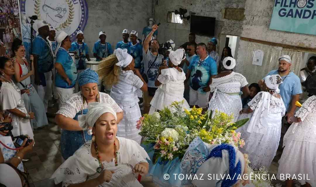 Rio reconhece casamentos celebrados em terreiros de Umbanda e Candomblé Lei sancionada no estado permite que uniões religiosas afro-brasileiras tenham validade civil