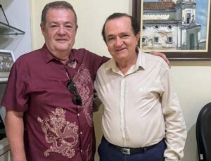 Academia Feirense de Letras fortalece presença pública e anuncia nova assessoria de comunicação

Jornalista e historiador Everaldo Goes será o responsável pelo relacionamento com imprensa, público e redes sociais da entidade