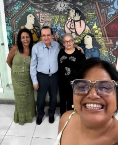 Academia Feirense de Letras avança nos preparativos da coletânea ‘Metamorfose do Agora' Publicação reunirá textos de estudantes do Ensino Médio vencedores do concurso literário promovido pela Instituição