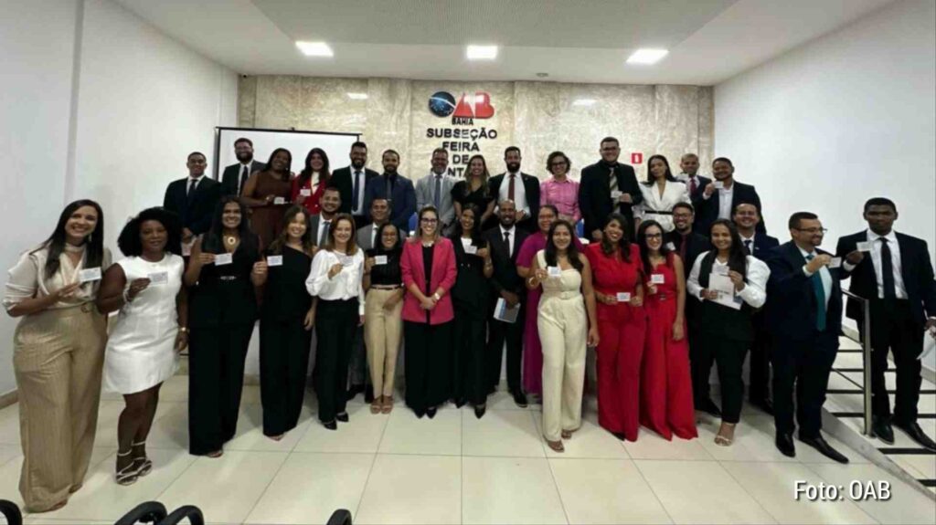 OAB Feira realiza primeira entrega de carteiras à advocacia em 2026