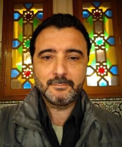 Pesquisador do Marrocos toma posse como membro correspondente da Academia Feirense de Letras

Professor Abdelaziz Amraoui destaca diálogo entre culturas e cita Jorge Amado e Frantz Fanon em discurso