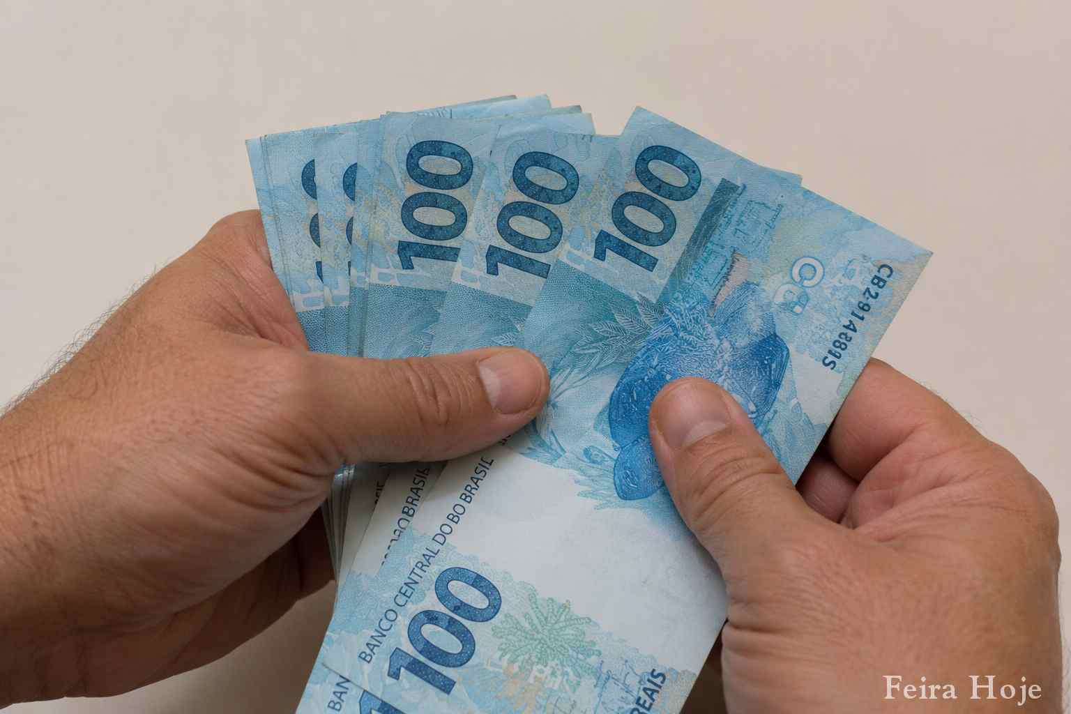 Secretário do Ministério da Fazenda alerta para risco de fraudes enquanto bancos ampliam renegociação de dívidas, incluindo contratos do Desenrola Fies