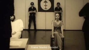 Cinema no Casarão homenageia os 90 anos de nascimento de Olney São Paulo Sexta-feira (26), às 19h, o projeto Cinema no Casarão realiza uma edição especial em homenagem aos 90 anos de nascimento do cineasta Olney São Paulo (7 de agosto de 1936), um dos mais importantes nomes da história do cinema brasileiro e referência da realização audiovisual baiana.