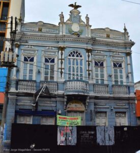 Da música às letras, casarão da antiga Rua Direita ganha nova missão em Feira Prédio da Filarmônica Vitória, um dos poucos remanescentes históricos da Rua Conselheiro Franco, será restaurado para abrigar academias e o Instituto Histórico e Geográfico de Feira de Santana
