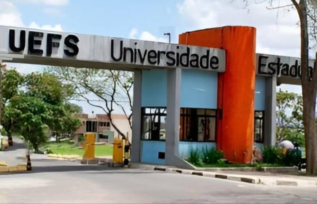 Pórtico Uefs