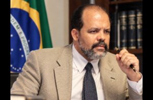 Taurino Araújo 